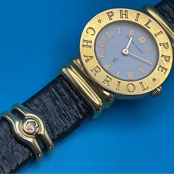 Gold-Tone Women's Watch with Black Leather Strap - Picture 4 of 14